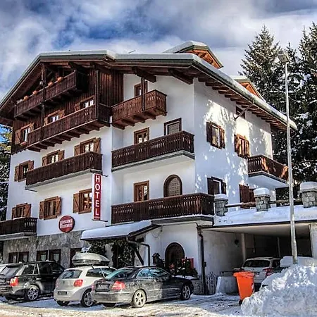 Hotel Checrouit Pré-Saint-Didier